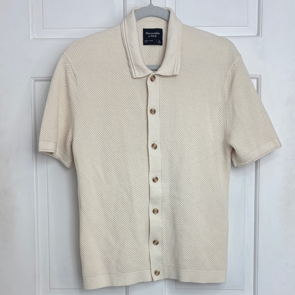 Abercrombie & Fitch Cream Knit Button-Down Shirt